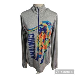 Cowtown runners long sleeve shirt size Medium. Gray color w thumb holes.